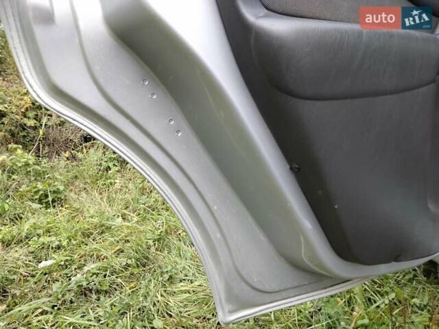 Серый Форд Фокус, объемом двигателя 1.8 л и пробегом 245 тыс. км за 4500 $, фото 34 на Automoto.ua