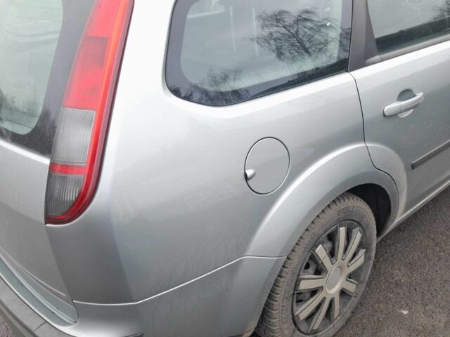 Сірий Форд Фокус, об'ємом двигуна 0 л та пробігом 274 тис. км за 3816 $, фото 1 на Automoto.ua