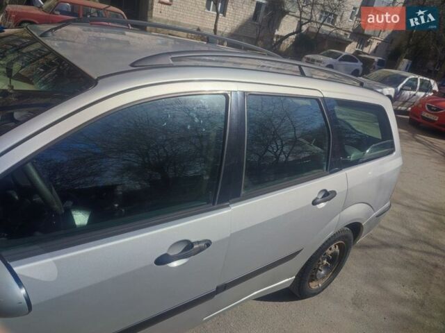 Серый Форд Фокус, объемом двигателя 1.8 л и пробегом 344 тыс. км за 2300 $, фото 6 на Automoto.ua