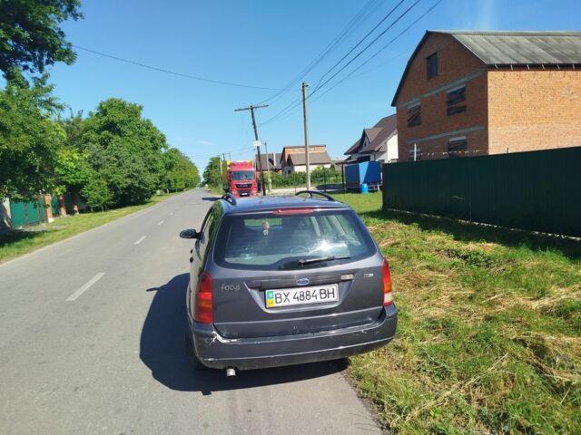 Сірий Форд Фокус, об'ємом двигуна 1.8 л та пробігом 270 тис. км за 1577 $, фото 2 на Automoto.ua