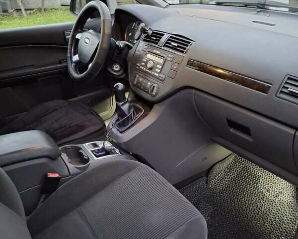 Сірий Форд Фокус, об'ємом двигуна 1.56 л та пробігом 323 тис. км за 4800 $, фото 8 на Automoto.ua