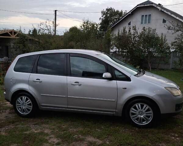 Сірий Форд Фокус, об'ємом двигуна 1.56 л та пробігом 323 тис. км за 4800 $, фото 9 на Automoto.ua