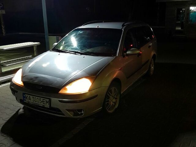 Серый Форд Фокус, объемом двигателя 1.8 л и пробегом 460 тыс. км за 2000 $, фото 5 на Automoto.ua