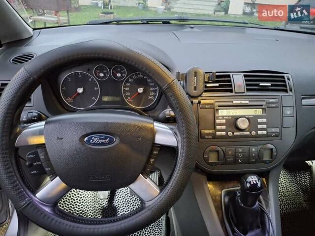 Сірий Форд Фокус, об'ємом двигуна 1.56 л та пробігом 323 тис. км за 4800 $, фото 10 на Automoto.ua