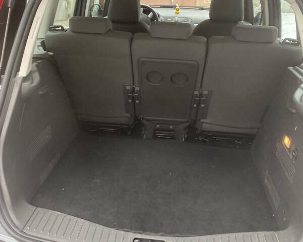 Сірий Форд Фокус, об'ємом двигуна 1.8 л та пробігом 173 тис. км за 4900 $, фото 7 на Automoto.ua