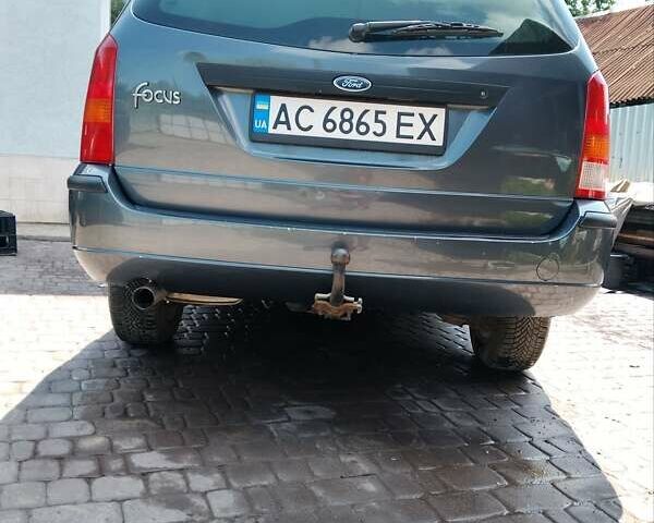 Серый Форд Фокус, объемом двигателя 1.6 л и пробегом 231 тыс. км за 4900 $, фото 42 на Automoto.ua