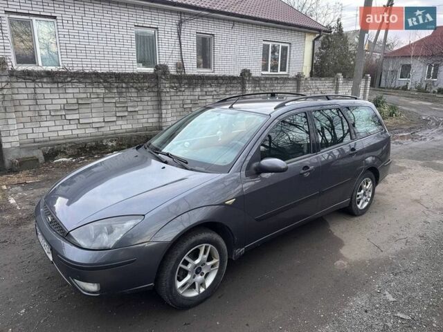 Серый Форд Фокус, объемом двигателя 1.8 л и пробегом 329 тыс. км за 3500 $, фото 1 на Automoto.ua