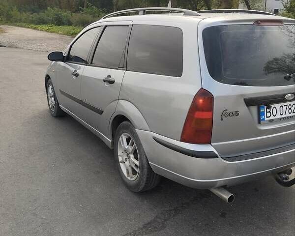 Сірий Форд Фокус, об'ємом двигуна 1.8 л та пробігом 330 тис. км за 3300 $, фото 1 на Automoto.ua