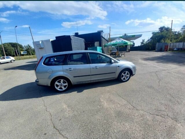 Серый Форд Фокус, объемом двигателя 2 л и пробегом 440 тыс. км за 4000 $, фото 4 на Automoto.ua