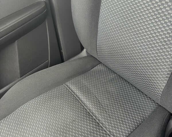 Сірий Форд Фокус, об'ємом двигуна 1.6 л та пробігом 296 тис. км за 3350 $, фото 7 на Automoto.ua