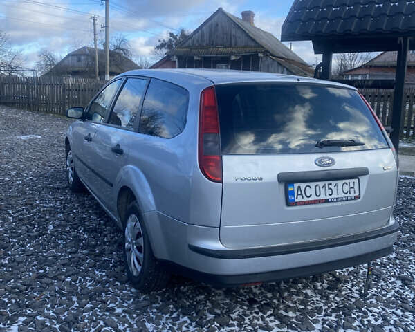 Сірий Форд Фокус, об'ємом двигуна 1.6 л та пробігом 209 тис. км за 3650 $, фото 3 на Automoto.ua