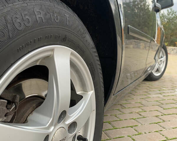 Серый Форд Фокус, объемом двигателя 1.6 л и пробегом 300 тыс. км за 5200 $, фото 31 на Automoto.ua