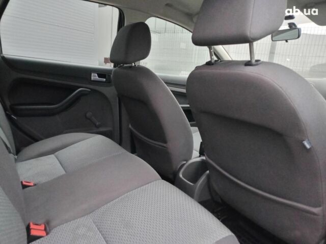 Серый Форд Фокус, объемом двигателя 1.6 л и пробегом 317 тыс. км за 3690 $, фото 14 на Automoto.ua