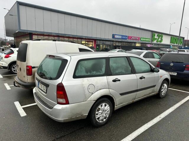 Серый Форд Фокус, объемом двигателя 0 л и пробегом 238 тыс. км за 1400 $, фото 4 на Automoto.ua