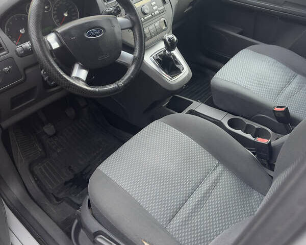 Сірий Форд Фокус, об'ємом двигуна 1.6 л та пробігом 296 тис. км за 3350 $, фото 4 на Automoto.ua