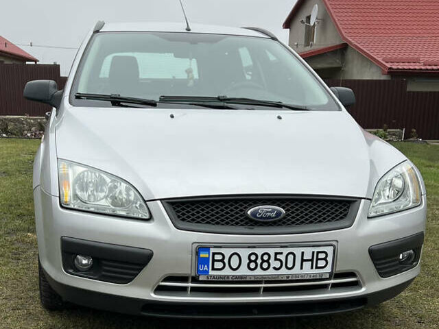 Серый Форд Фокус, объемом двигателя 1.6 л и пробегом 144 тыс. км за 4999 $, фото 14 на Automoto.ua