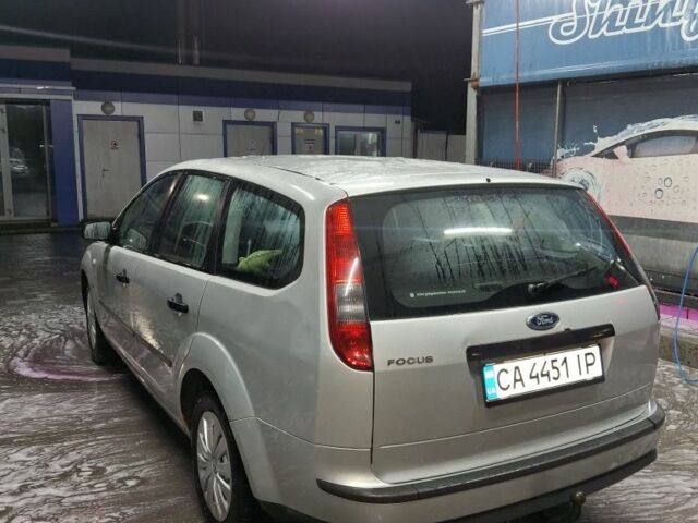 Серый Форд Фокус, объемом двигателя 1.6 л и пробегом 248 тыс. км за 4250 $, фото 4 на Automoto.ua