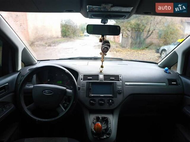 Сірий Форд Фокус, об'ємом двигуна 1.6 л та пробігом 300 тис. км за 4200 $, фото 2 на Automoto.ua