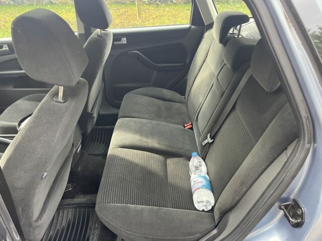 Серый Форд Фокус, объемом двигателя 2 л и пробегом 197 тыс. км за 1799 $, фото 18 на Automoto.ua