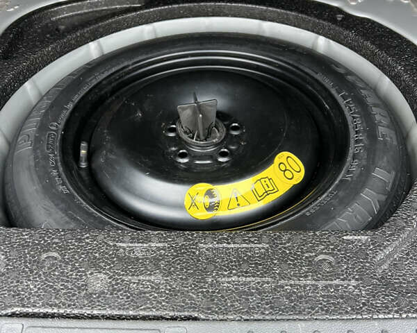 Серый Форд Фокус, объемом двигателя 1.6 л и пробегом 144 тыс. км за 4999 $, фото 21 на Automoto.ua