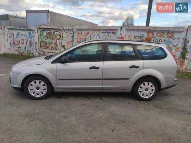 Сірий Форд Фокус, об'ємом двигуна 1.6 л та пробігом 320 тис. км за 2200 $, фото 5 на Automoto.ua