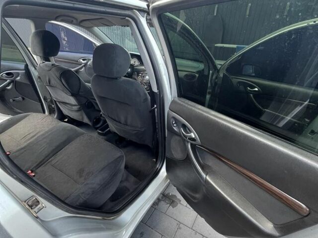 Сірий Форд Фокус, об'ємом двигуна 0 л та пробігом 222 тис. км за 900 $, фото 12 на Automoto.ua