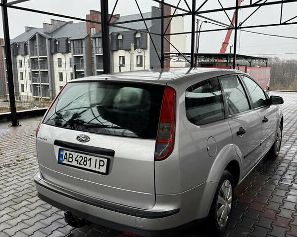 Сірий Форд Фокус, об'ємом двигуна 1.6 л та пробігом 240 тис. км за 5399 $, фото 4 на Automoto.ua