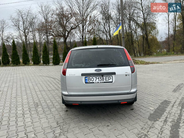 Сірий Форд Фокус, об'ємом двигуна 1.56 л та пробігом 319 тис. км за 3650 $, фото 4 на Automoto.ua