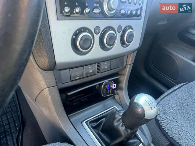 Сірий Форд Фокус, об'ємом двигуна 1.6 л та пробігом 322 тис. км за 3950 $, фото 12 на Automoto.ua