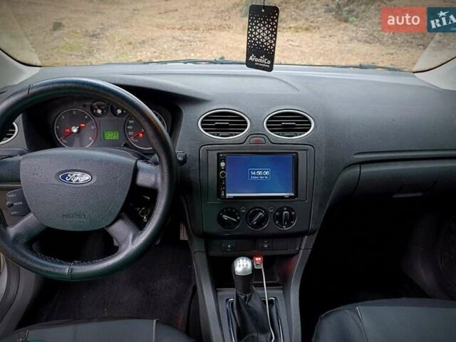 Серый Форд Фокус, объемом двигателя 1.56 л и пробегом 339 тыс. км за 3600 $, фото 14 на Automoto.ua
