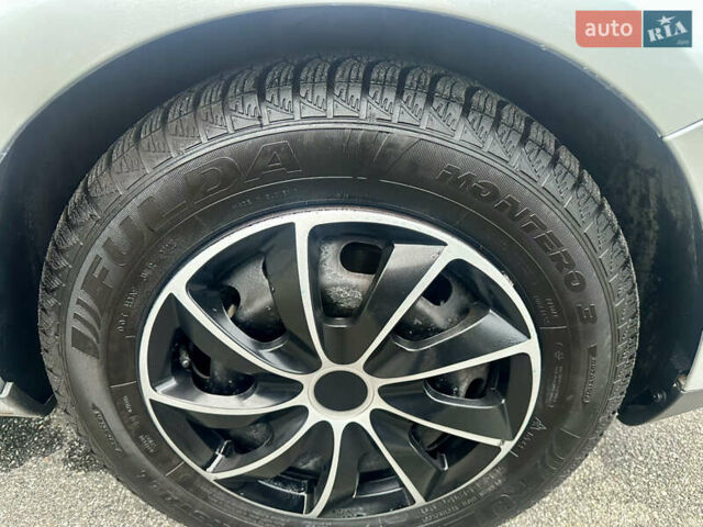 Серый Форд Фокус, объемом двигателя 1.6 л и пробегом 176 тыс. км за 4599 $, фото 35 на Automoto.ua