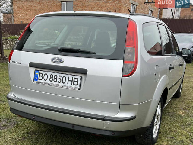 Серый Форд Фокус, объемом двигателя 1.6 л и пробегом 144 тыс. км за 4999 $, фото 8 на Automoto.ua