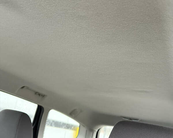 Сірий Форд Фокус, об'ємом двигуна 1.6 л та пробігом 242 тис. км за 3999 $, фото 9 на Automoto.ua