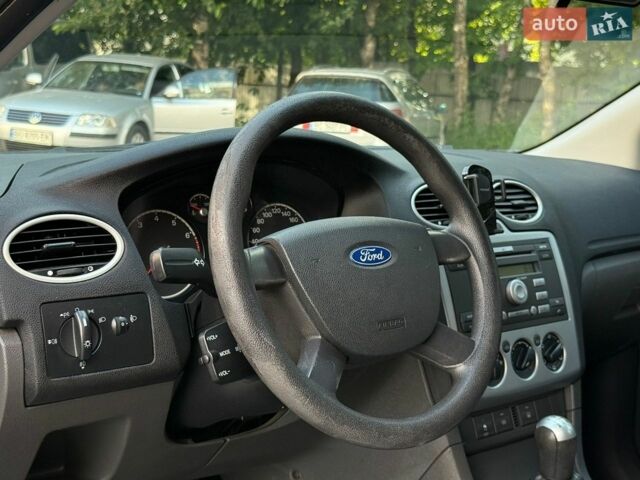 Сірий Форд Фокус, об'ємом двигуна 1.6 л та пробігом 148 тис. км за 4999 $, фото 12 на Automoto.ua