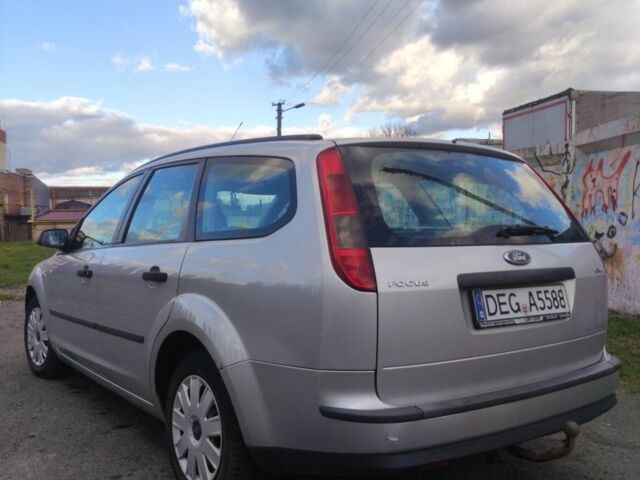 Сірий Форд Фокус, об'ємом двигуна 1.6 л та пробігом 320 тис. км за 2200 $, фото 5 на Automoto.ua