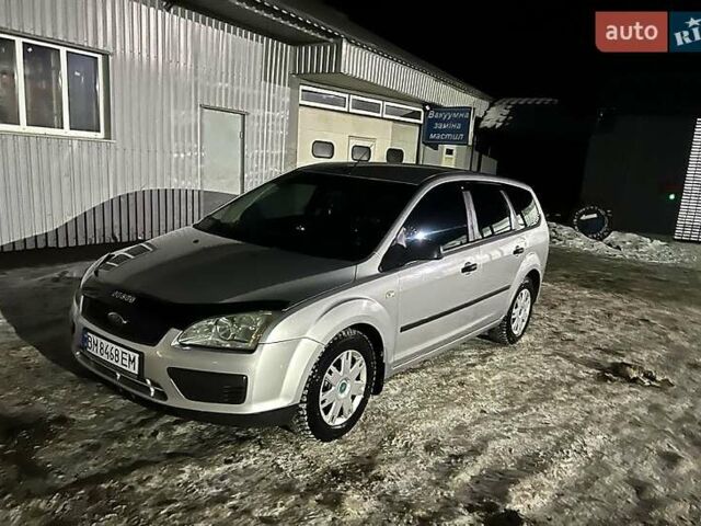 Серый Форд Фокус, объемом двигателя 1.6 л и пробегом 270 тыс. км за 4600 $, фото 1 на Automoto.ua