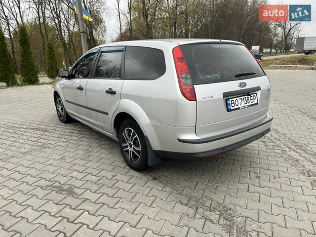 Сірий Форд Фокус, об'ємом двигуна 1.56 л та пробігом 319 тис. км за 3650 $, фото 24 на Automoto.ua