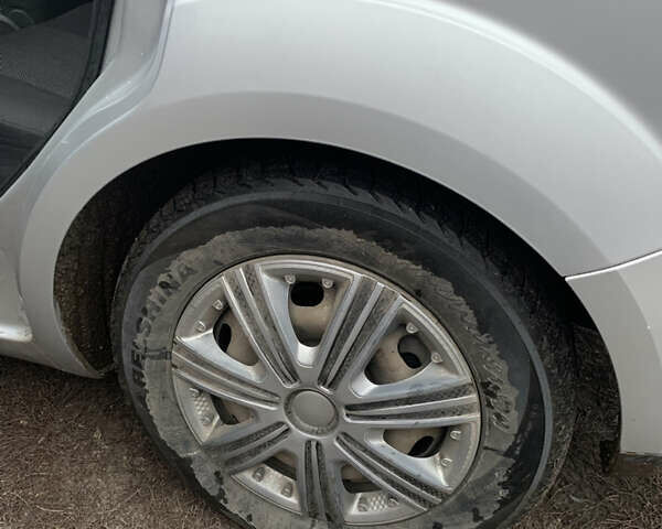 Серый Форд Фокус, объемом двигателя 1.56 л и пробегом 290 тыс. км за 5000 $, фото 4 на Automoto.ua