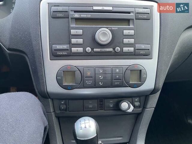 Сірий Форд Фокус, об'ємом двигуна 1.6 л та пробігом 329 тис. км за 5299 $, фото 17 на Automoto.ua