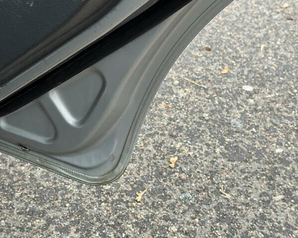 Сірий Форд Фокус, об'ємом двигуна 1.6 л та пробігом 296 тис. км за 3350 $, фото 10 на Automoto.ua