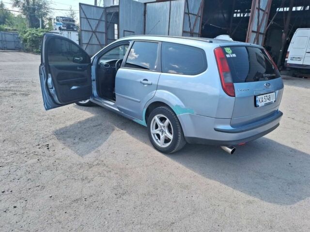 Сірий Форд Фокус, об'ємом двигуна 1.6 л та пробігом 370 тис. км за 4000 $, фото 6 на Automoto.ua