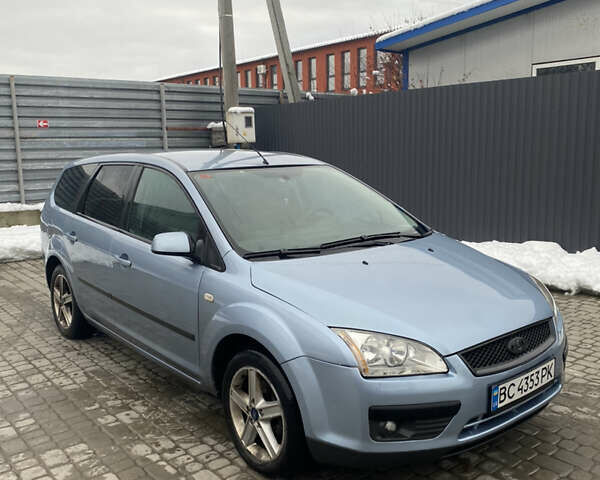 Серый Форд Фокус, объемом двигателя 1.6 л и пробегом 276 тыс. км за 3400 $, фото 4 на Automoto.ua