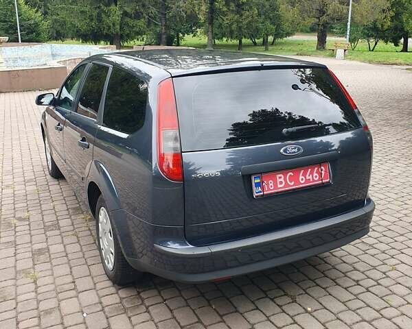 Сірий Форд Фокус, об'ємом двигуна 1.6 л та пробігом 229 тис. км за 4999 $, фото 5 на Automoto.ua