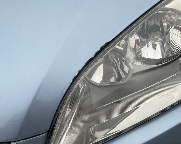 Серый Форд Фокус, объемом двигателя 1.6 л и пробегом 276 тыс. км за 3400 $, фото 6 на Automoto.ua