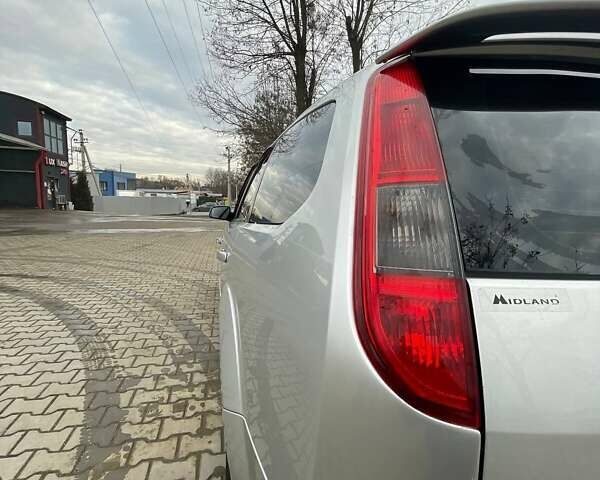 Серый Форд Фокус, объемом двигателя 2 л и пробегом 276 тыс. км за 5200 $, фото 9 на Automoto.ua