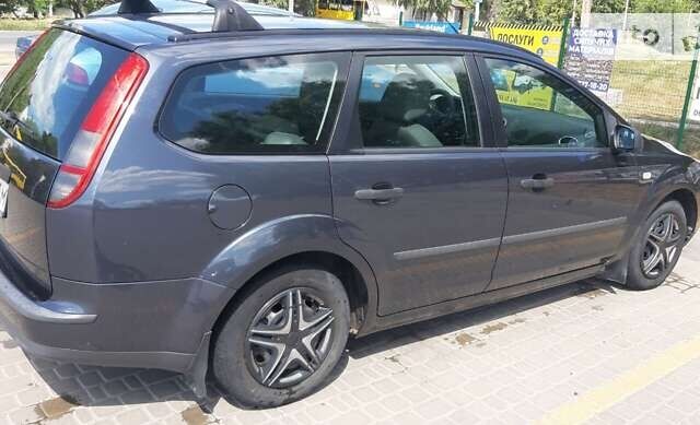 Серый Форд Фокус, объемом двигателя 1.6 л и пробегом 0 тыс. км за 4300 $, фото 5 на Automoto.ua