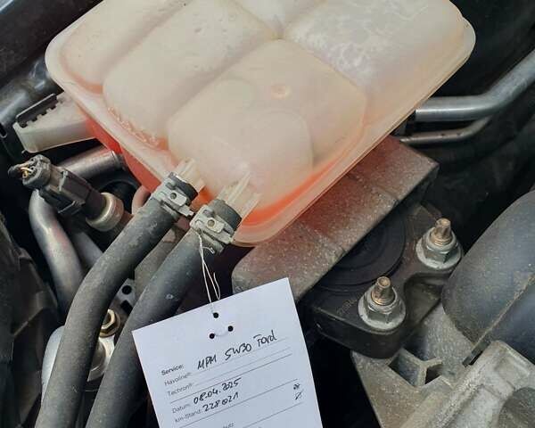 Сірий Форд Фокус, об'ємом двигуна 1.6 л та пробігом 229 тис. км за 4999 $, фото 30 на Automoto.ua