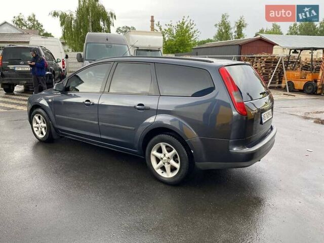 Серый Форд Фокус, объемом двигателя 1.6 л и пробегом 339 тыс. км за 4500 $, фото 12 на Automoto.ua