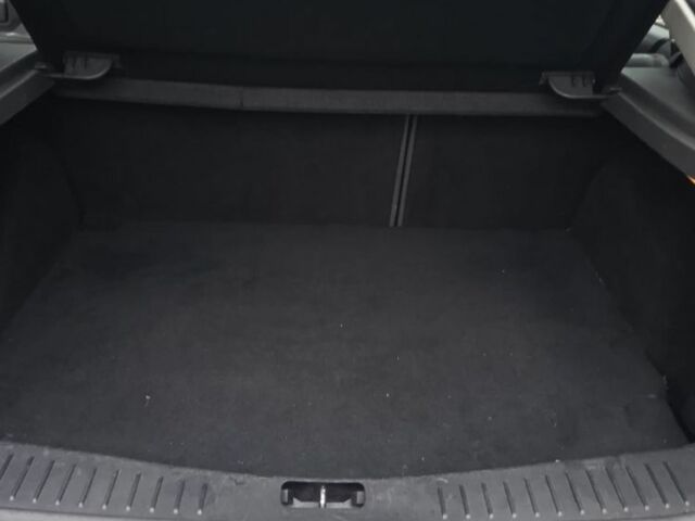 Серый Форд Фокус, объемом двигателя 1.6 л и пробегом 212 тыс. км за 4800 $, фото 5 на Automoto.ua