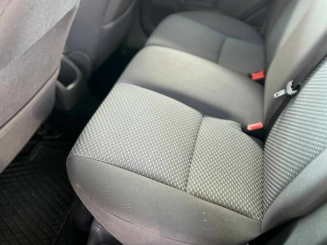 Серый Форд Фокус, объемом двигателя 0 л и пробегом 244 тыс. км за 4900 $, фото 7 на Automoto.ua